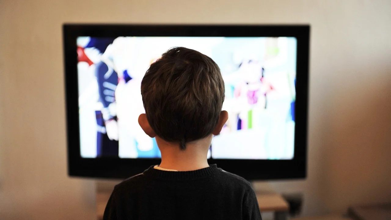 Tela de perfis com espaço dedicado ao público infantil