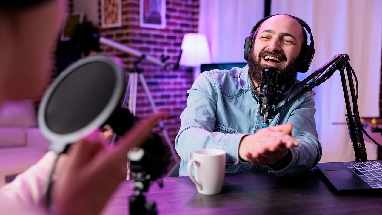 Tela do YouTube Studio usada para configurar um novo canal.