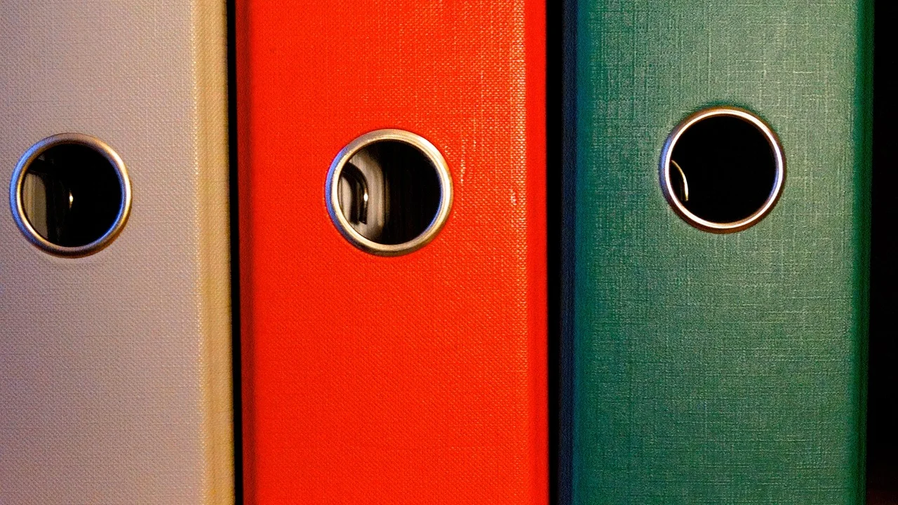Notebook exibindo opções de segurança e criptografia no Windows