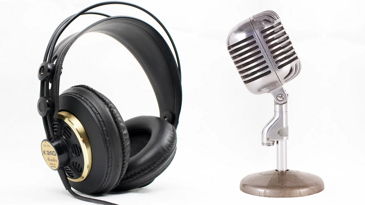 Computador com programa de conversão de vídeo aberto