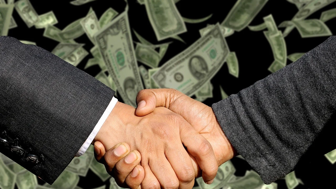 Anotações sobre faixa salarial e benefícios