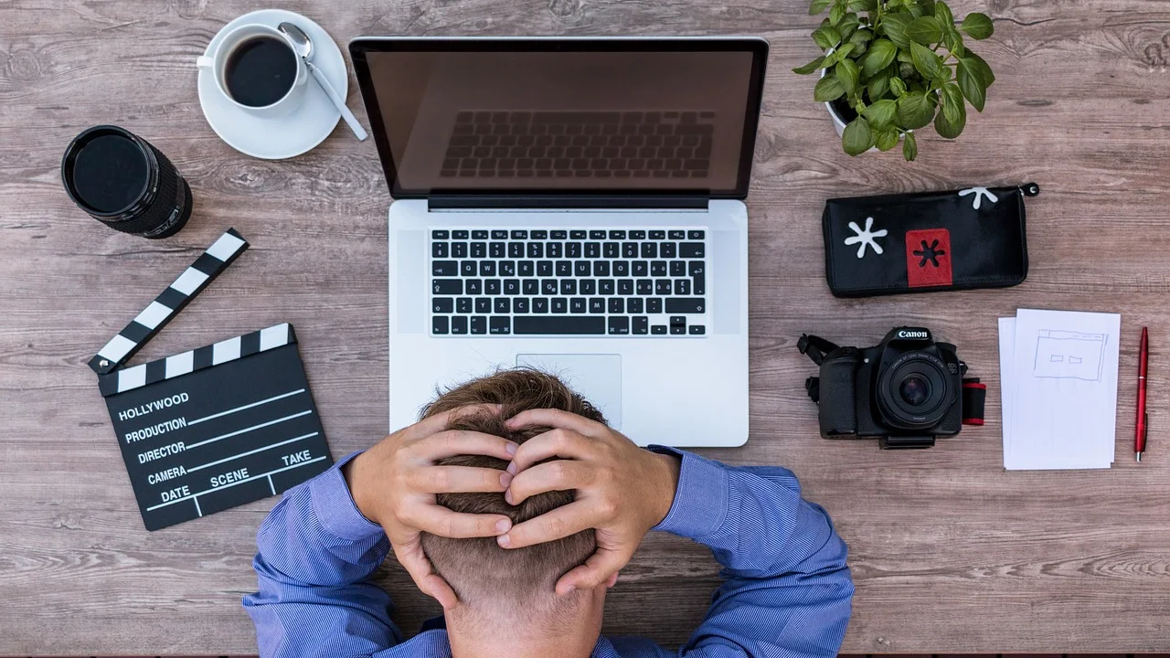 Painel de histórico da área de transferência aberto no computador