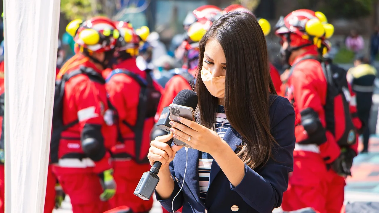 Recurso de acessibilidade por voz em um smartphone